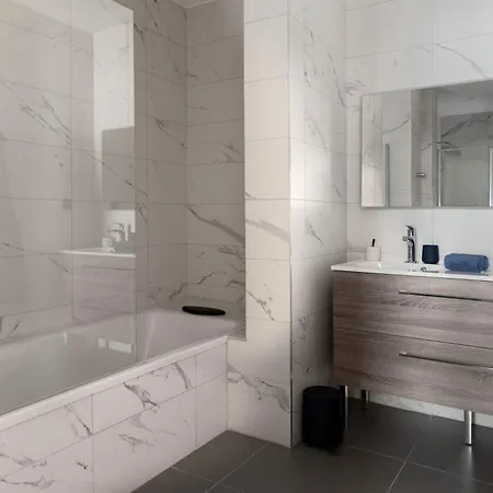 Апартаменты Penthouse Belladone In And Out With Panoramic Views Куршевель